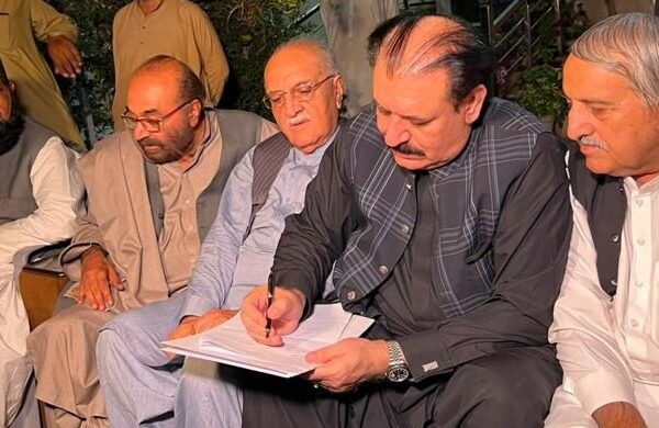 حکومت بلوچستان اور دھرنا کمیٹی میں معاہدہ، شہدائے زیارت کے مطالبات پر عملدرآمد اور جوڈیشل کمیشن پر اتفاق