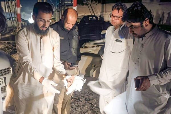 بی ایف اے کی بڑی کارروائی، 300 کلو مضرِ صحت چکن گوشت ضبط، آلودہ سبزیاں بھی تلف