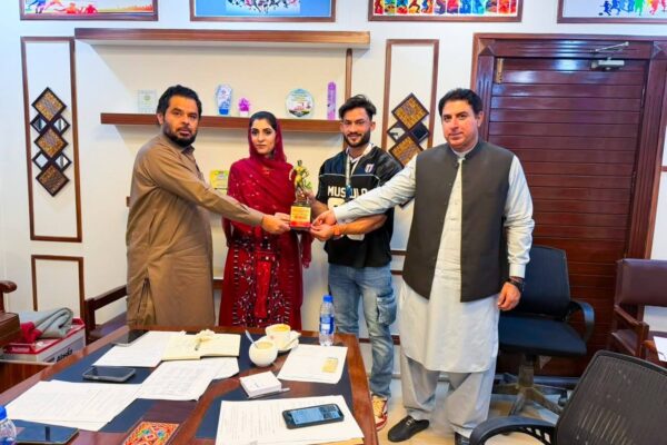 مینا مجید بلوچ کا جنوبی ایشین گولڈ میڈلسٹ سید بلال کے لیے 20 لاکھ روپے انعام کا اعلان