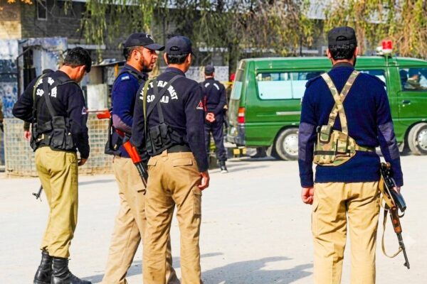 بارکھان: ڈی ایس پی مرید بگٹی شہید، سیکیورٹی فورسز کی کارروائیاں جاری