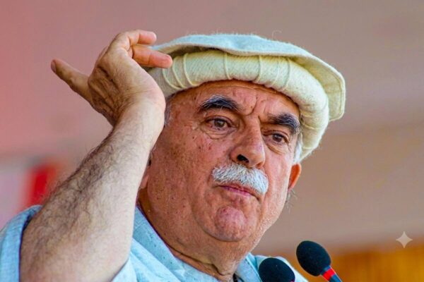 محمود خان اچکزئی کا بلوچستان میں امن و امان کی صورتحال پر اظہارِ تشویش