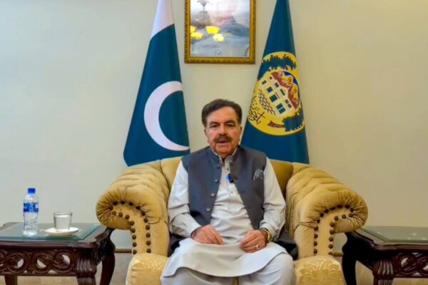 گورنر بلوچستان جعفر خان مندوخیل سرکاری دورے پر نیویارک پہنچ گئے