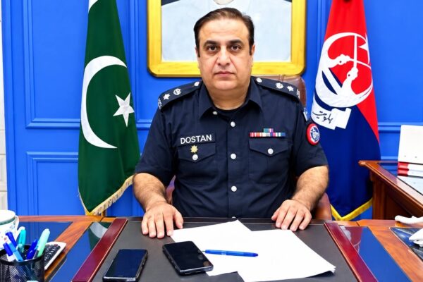 کوئٹہ میں ٹریفک نظام کی بہتری کے لیے انقلابی اصلاحات کا آغاز، ایس ایس پی ٹریفک دوستین دشتی