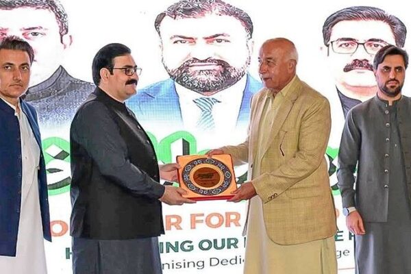 کوئٹہ میں انسدادِ پولیو کے عالمی دن کی مناسبت سے خصوصی تقریب، پولیو ورکرز کی خدمات کو خراجِ تحسین